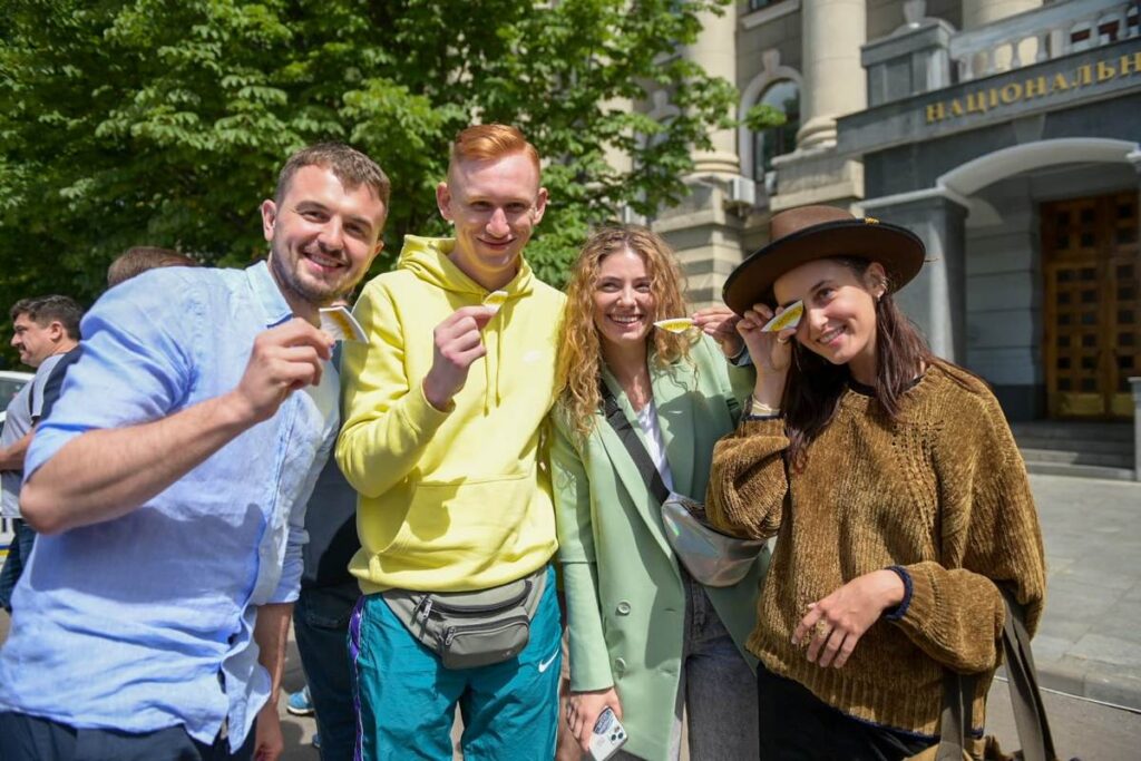 Бурштинові