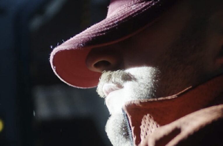 «Ты – космос»: дебютный фильм Павла Острикова получил награду в Каннах