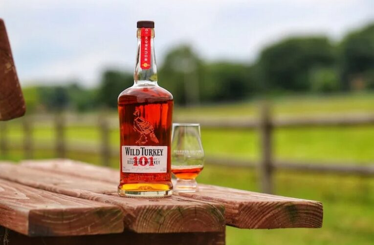 Напої бренду Wild Turkey: помісь ірландських та американських традицій