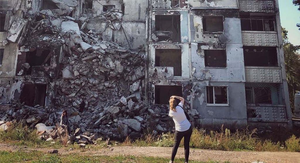 Сімейний альбом трейлер
