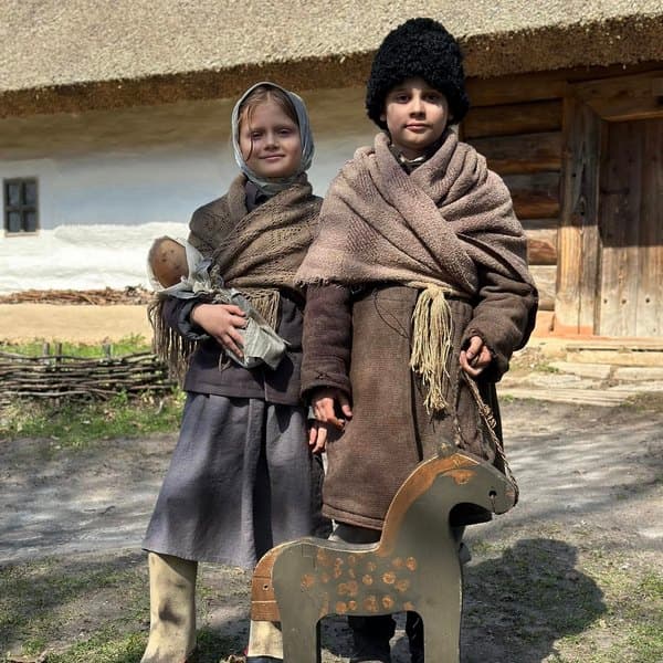 фільм Співають коники у житі