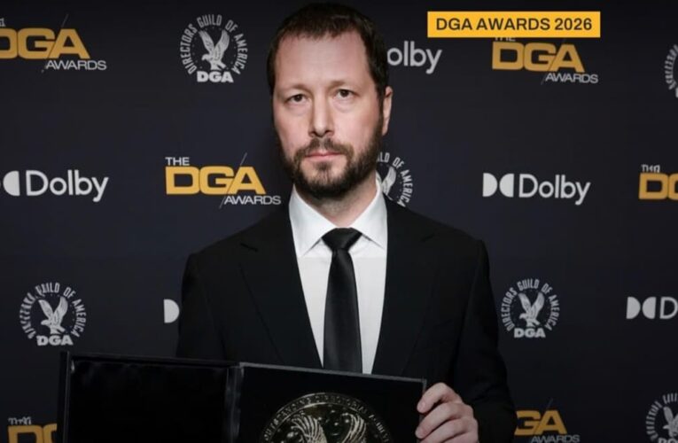 Мстислав Чернов получил Премию Гильдии режиссеров за фильм «2000 метров до Андреевки»