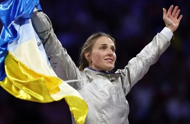 “Фехтувальниця. Головний поєдинок!”: про Ольгу Харлан знімуть спортивну драму