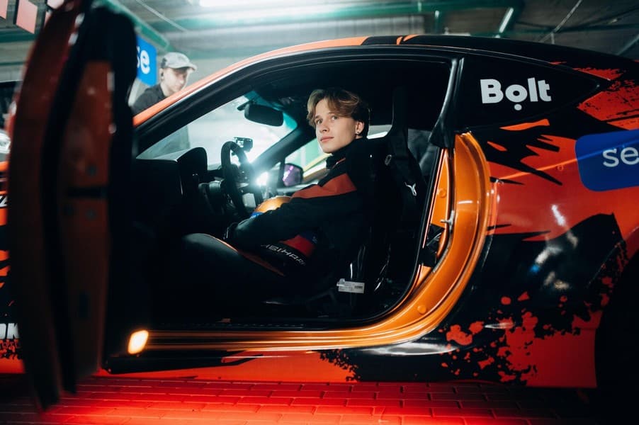 Эдуард Поляков в фильме «На драйве»