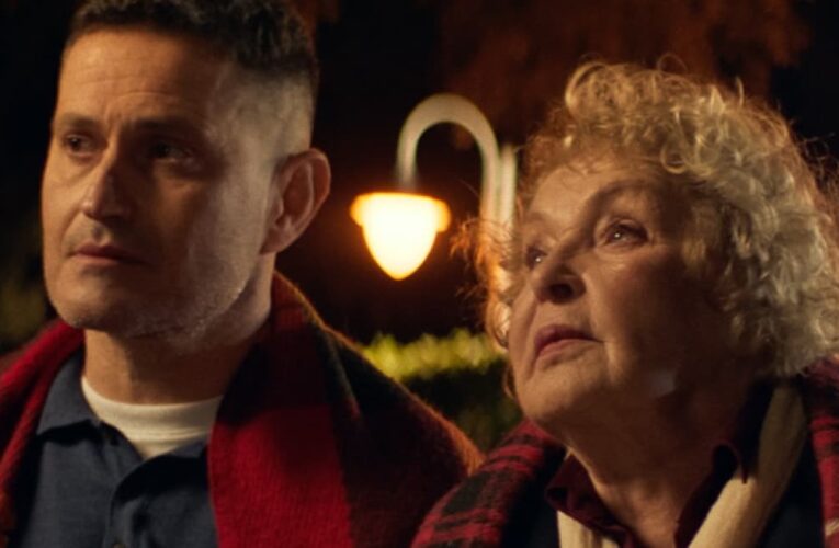 Семейная комедия «Ну мам» режиссера Олега Борщевского выходит онлайн