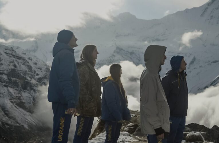 Лента «Мы не погаснем» Алиса Коваленко номинирована на премию Amnesty International Film Award на Берлинале