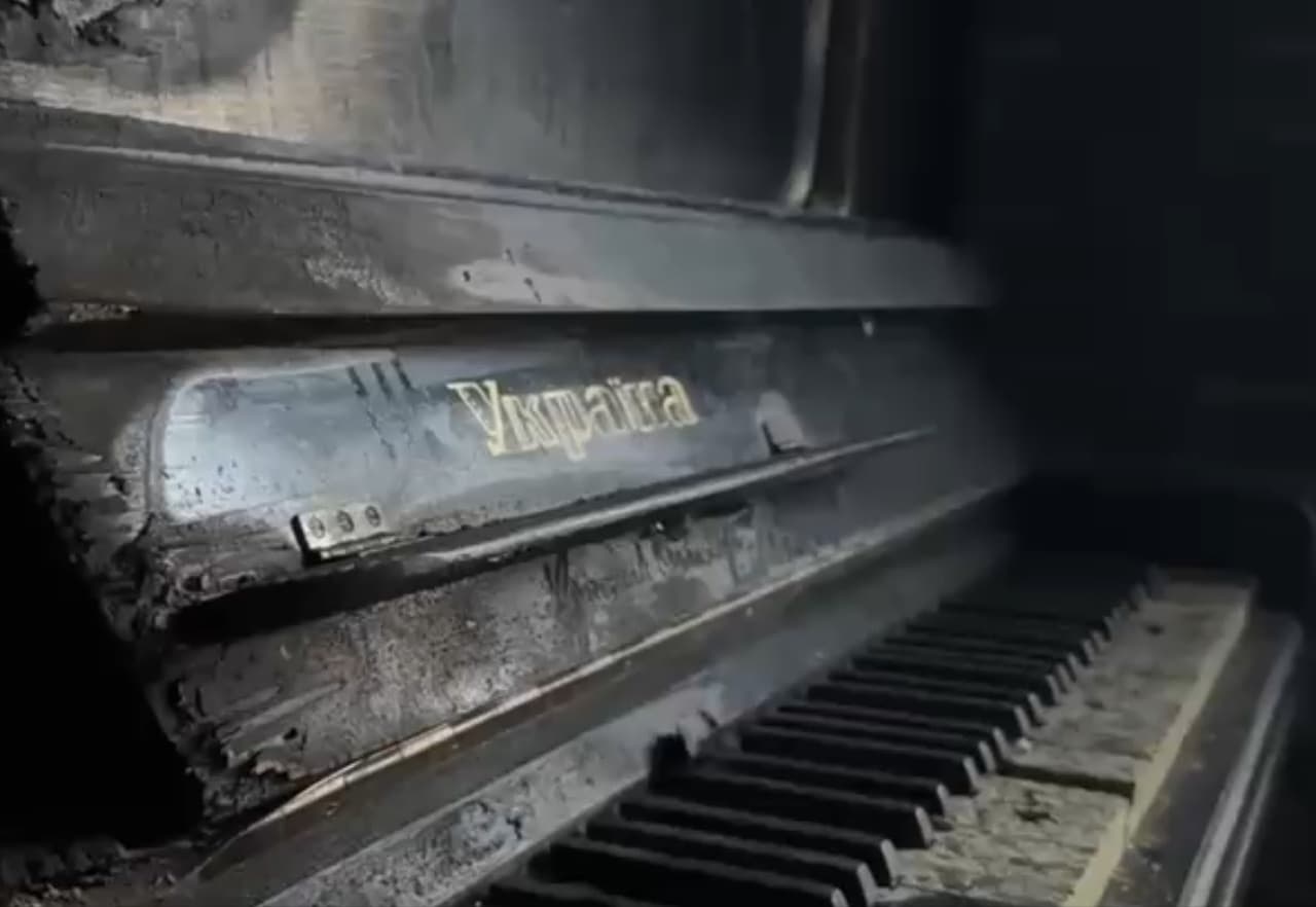 фільм «Лютий Березень» режисера Сергія Сотниченка