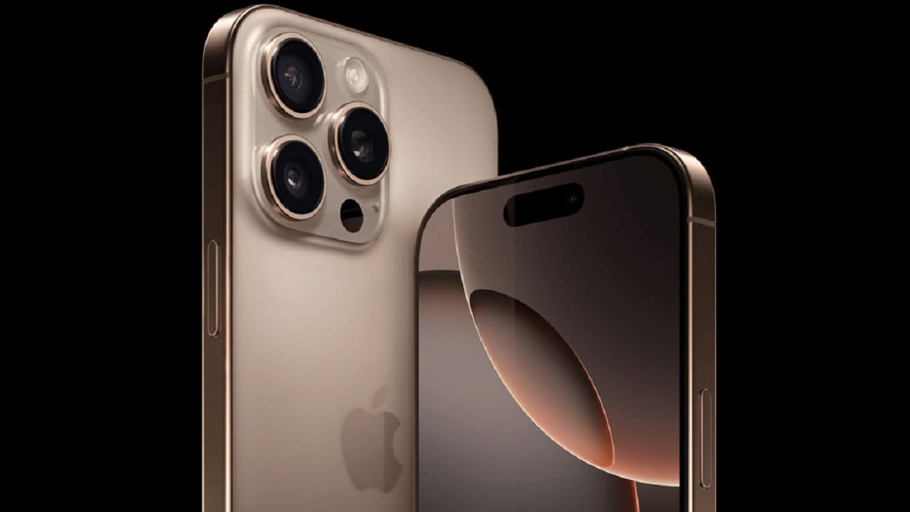 iPhone 17