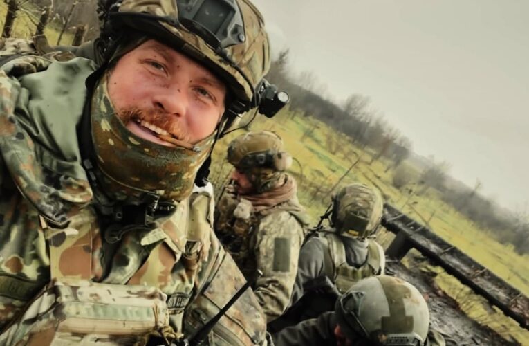 «Ты либо в армии, либо для армии»: документальный фильм «Главный герой» покажут на телеэкранах