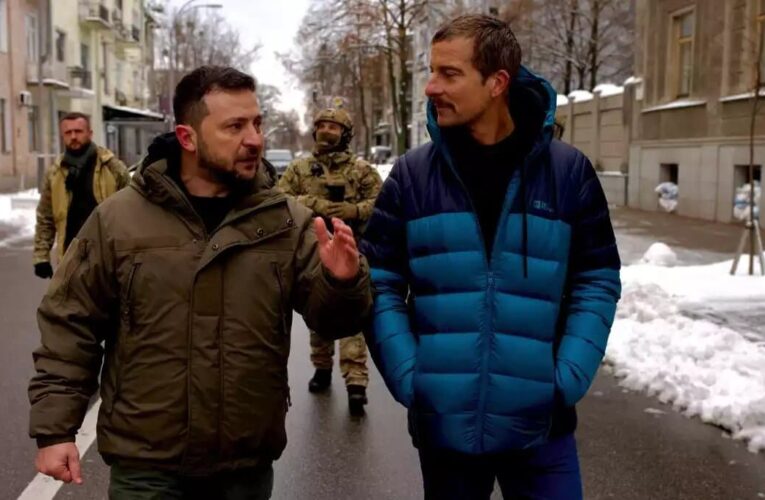 Бер Ґріллз презентував документальний фільм про поїздку до України під час повномасштабної війни
